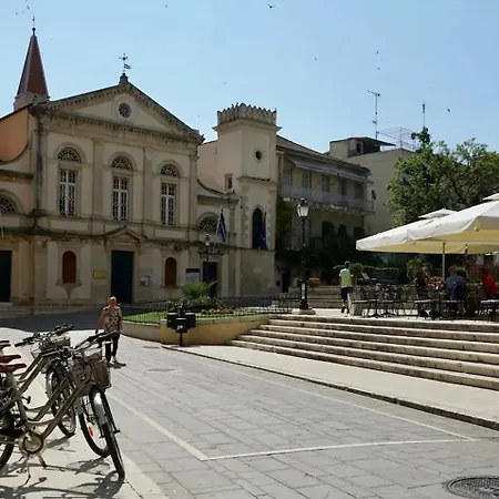 فيلة Spiti Espede Ágios Márkos